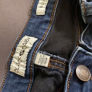 black daisy skinny jeans